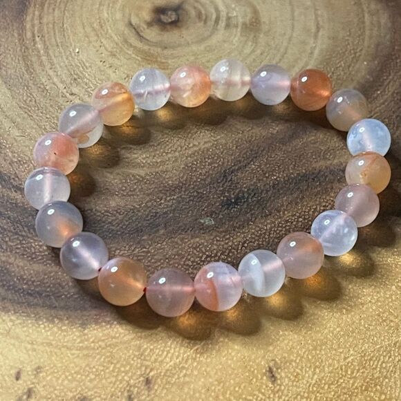 Yuan yuan Agate bracelet striped layers light rainbow colors stretch 10mm 7.5” n - Picture 13 of 16